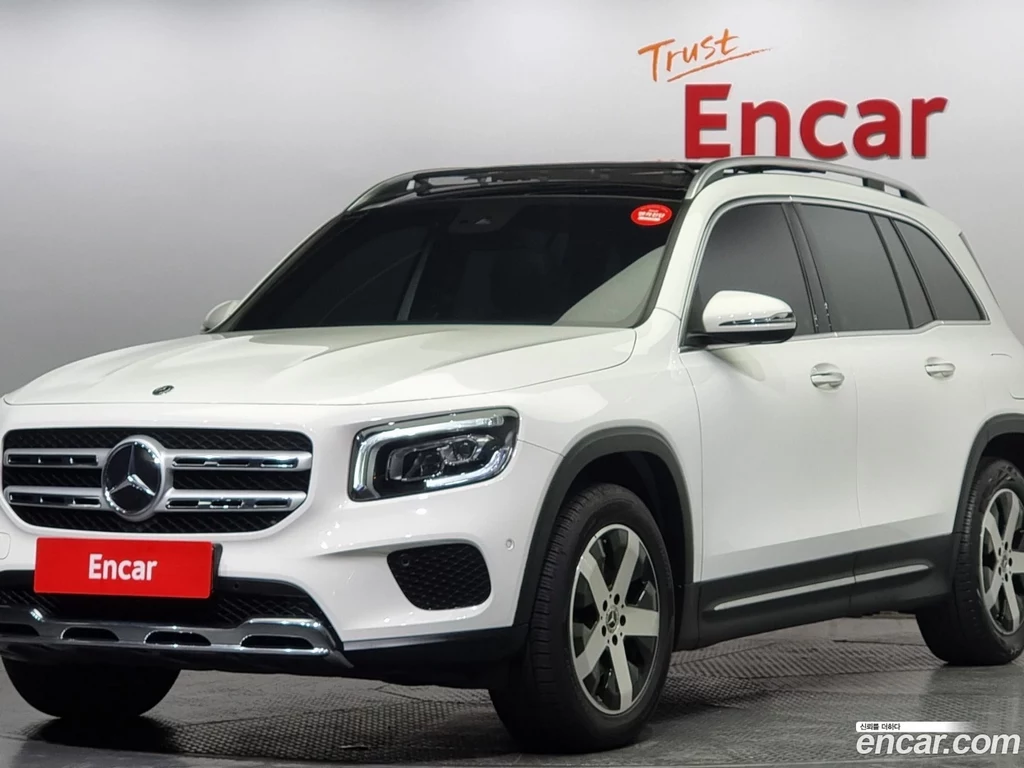 Mercedes GLB-Class X247 GLB220