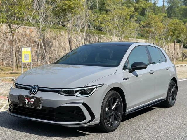 Volkswagen Golf 280TSI DSG R-Line